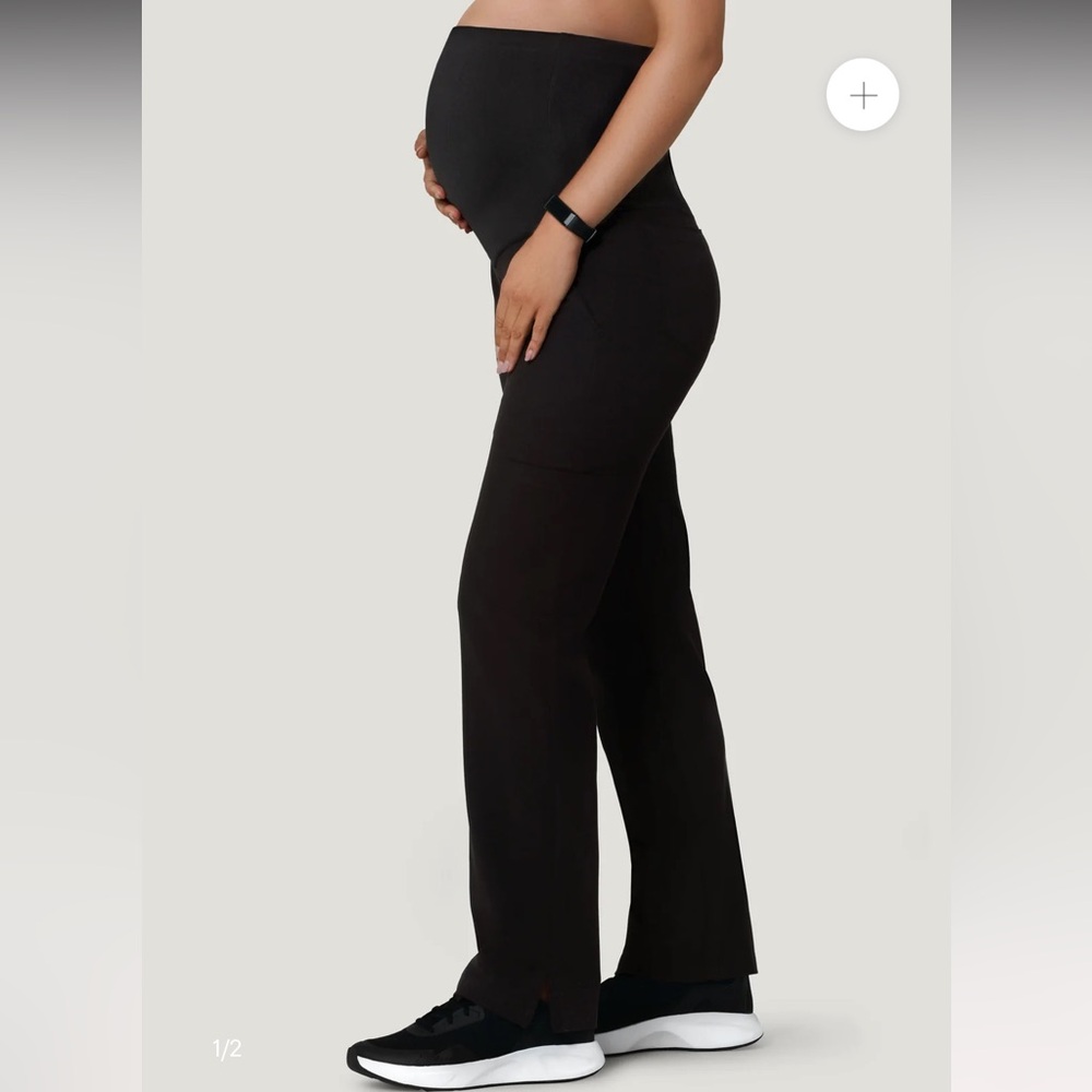 Black cargo maternity scrubs